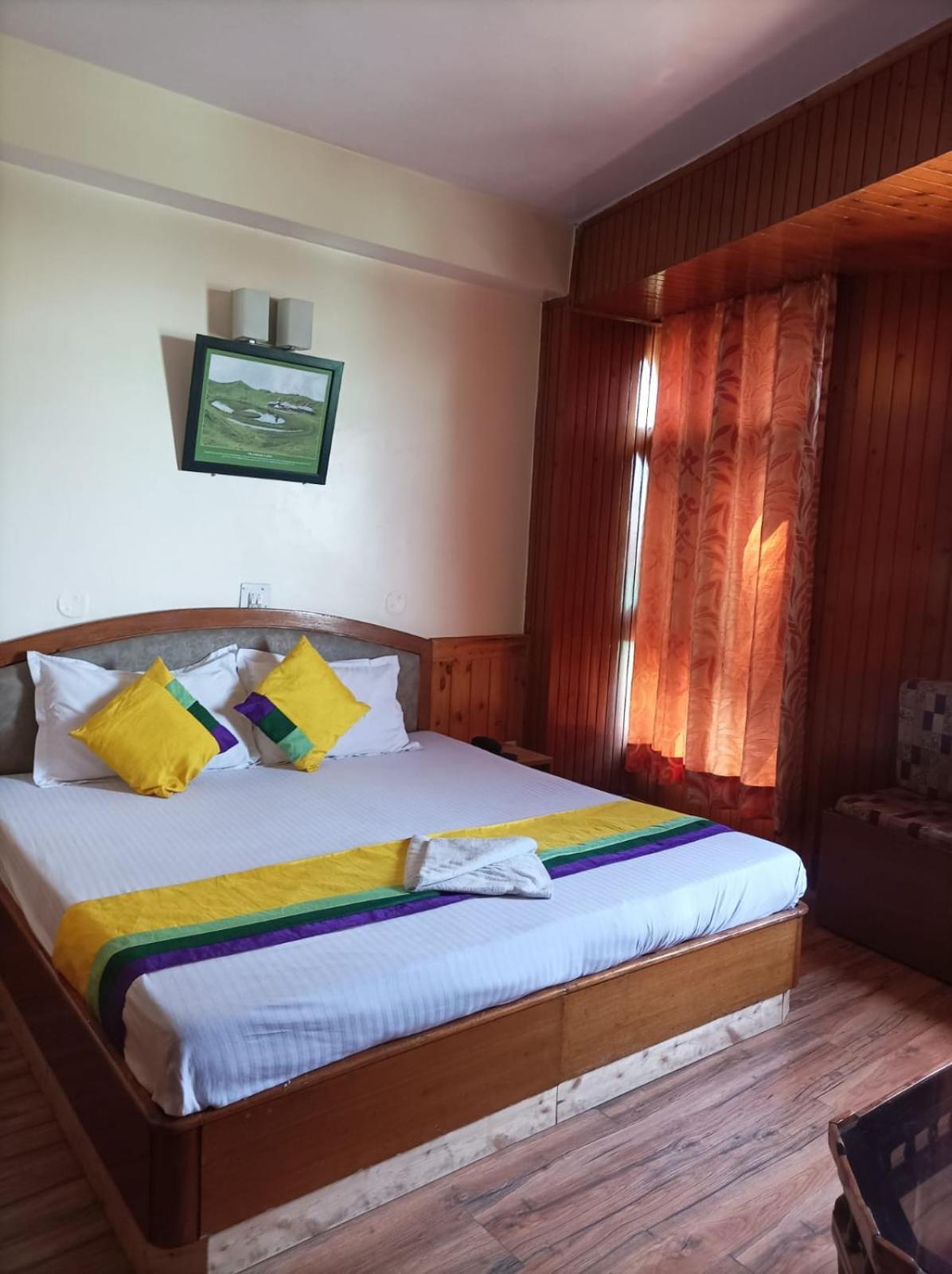 Hotel Rajat Chhota Simla エクステリア 写真